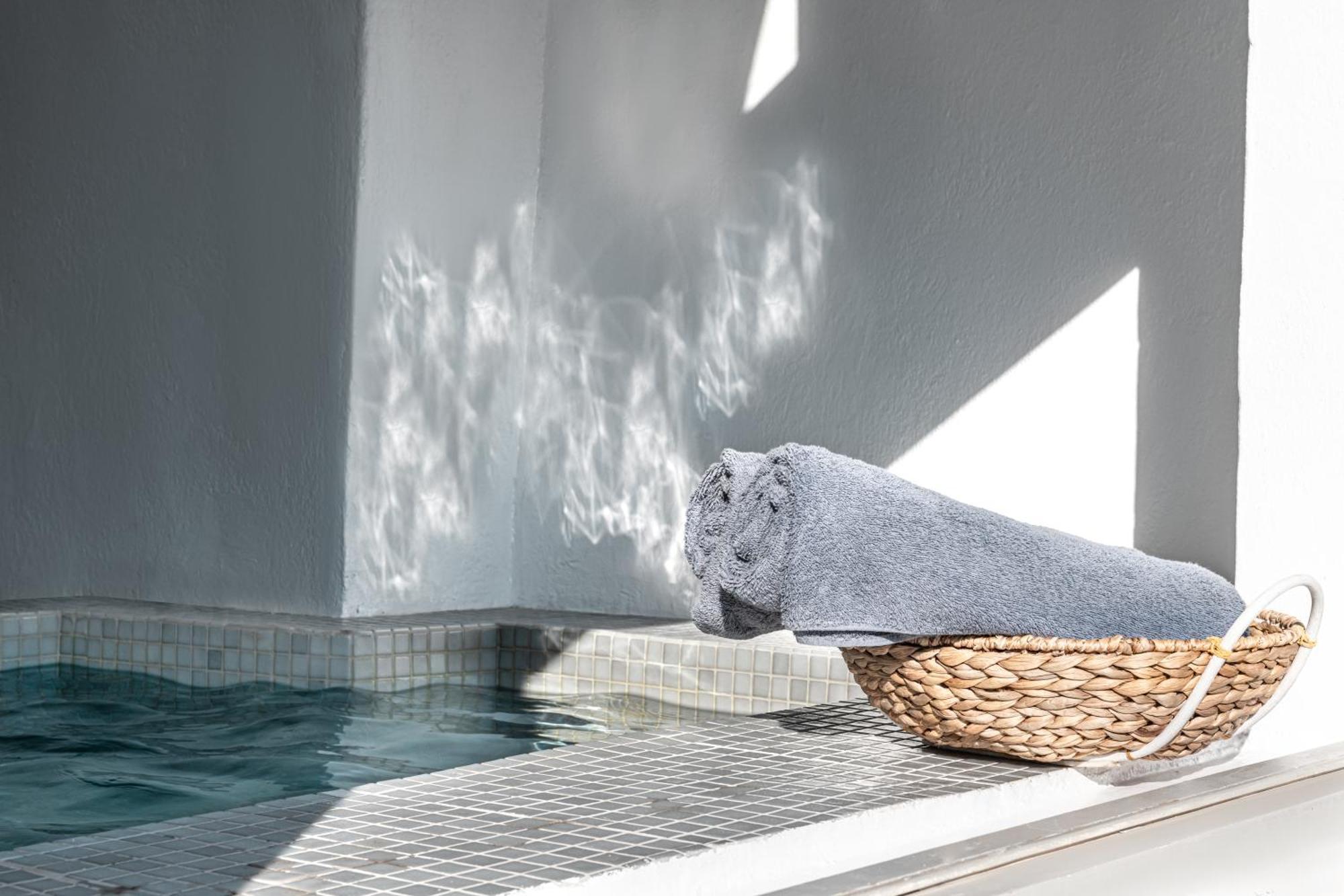 Caldera Premium Villas (Adults Only) Oía Room photo